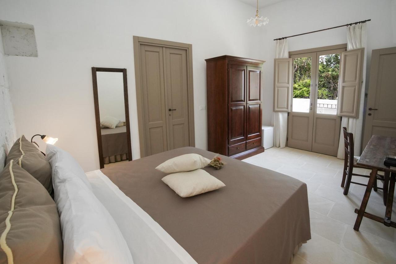 Casa Frea Dimora Storica Bed & Breakfast Мартано Екстериор снимка