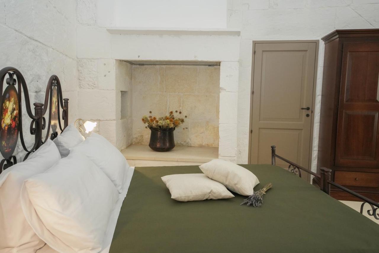 Casa Frea Dimora Storica Bed & Breakfast Мартано Екстериор снимка
