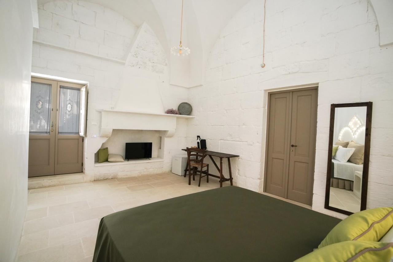 Casa Frea Dimora Storica Bed & Breakfast Мартано Екстериор снимка