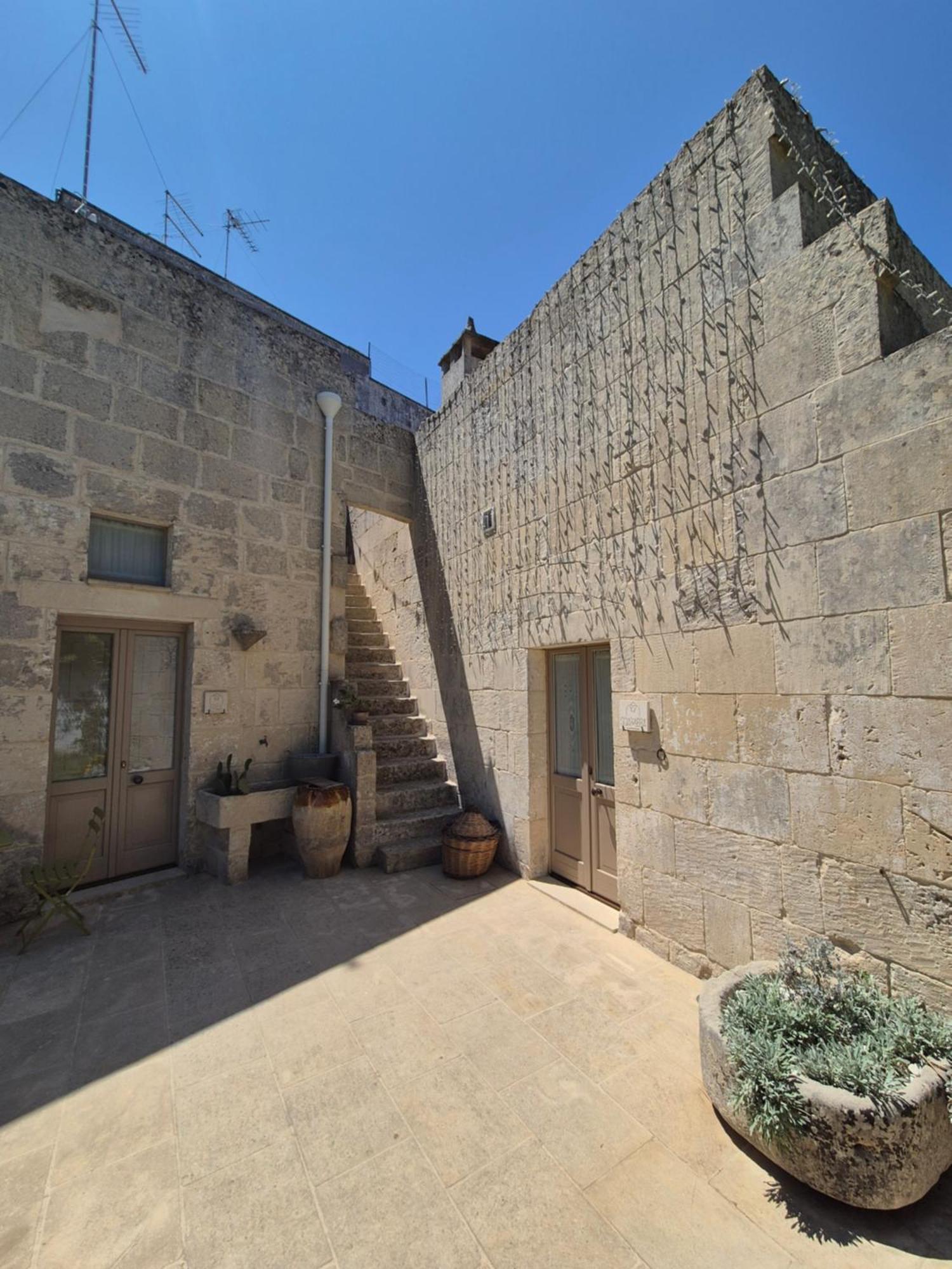 Casa Frea Dimora Storica Bed & Breakfast Мартано Екстериор снимка